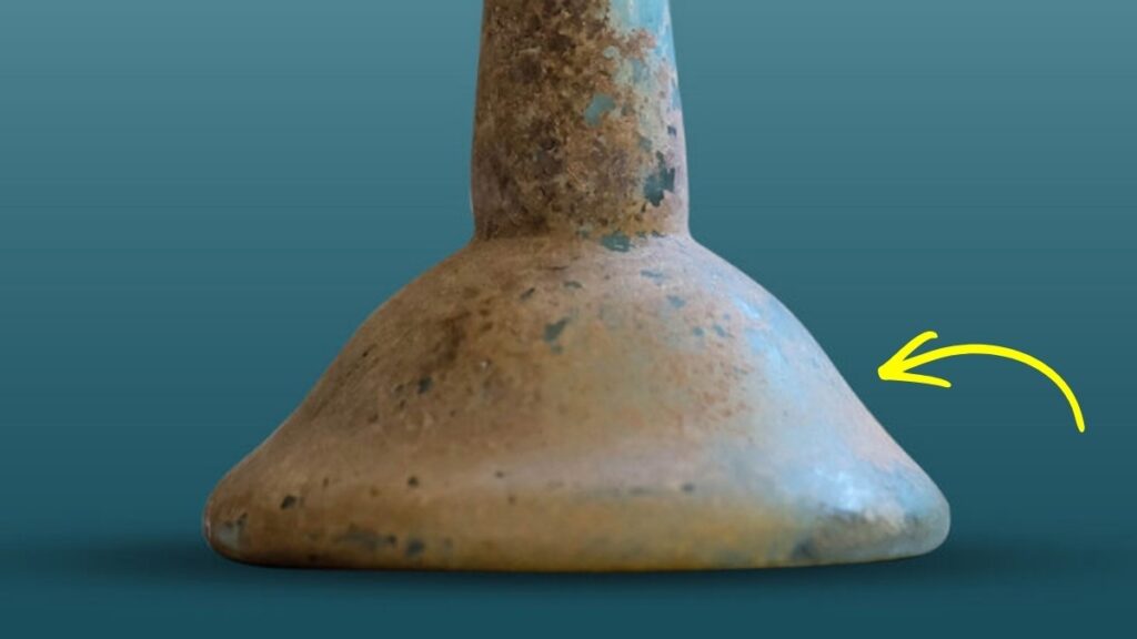 1900-Year-Old Roman Vial